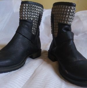 American Eagle Boots